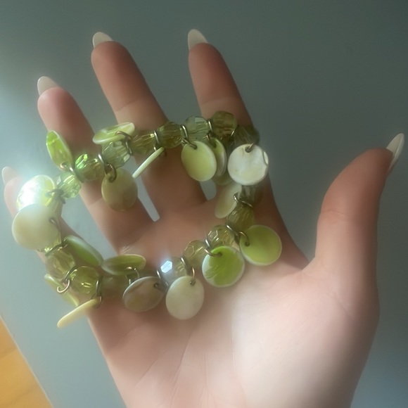 Green bracelet - Picture 3 of 4
